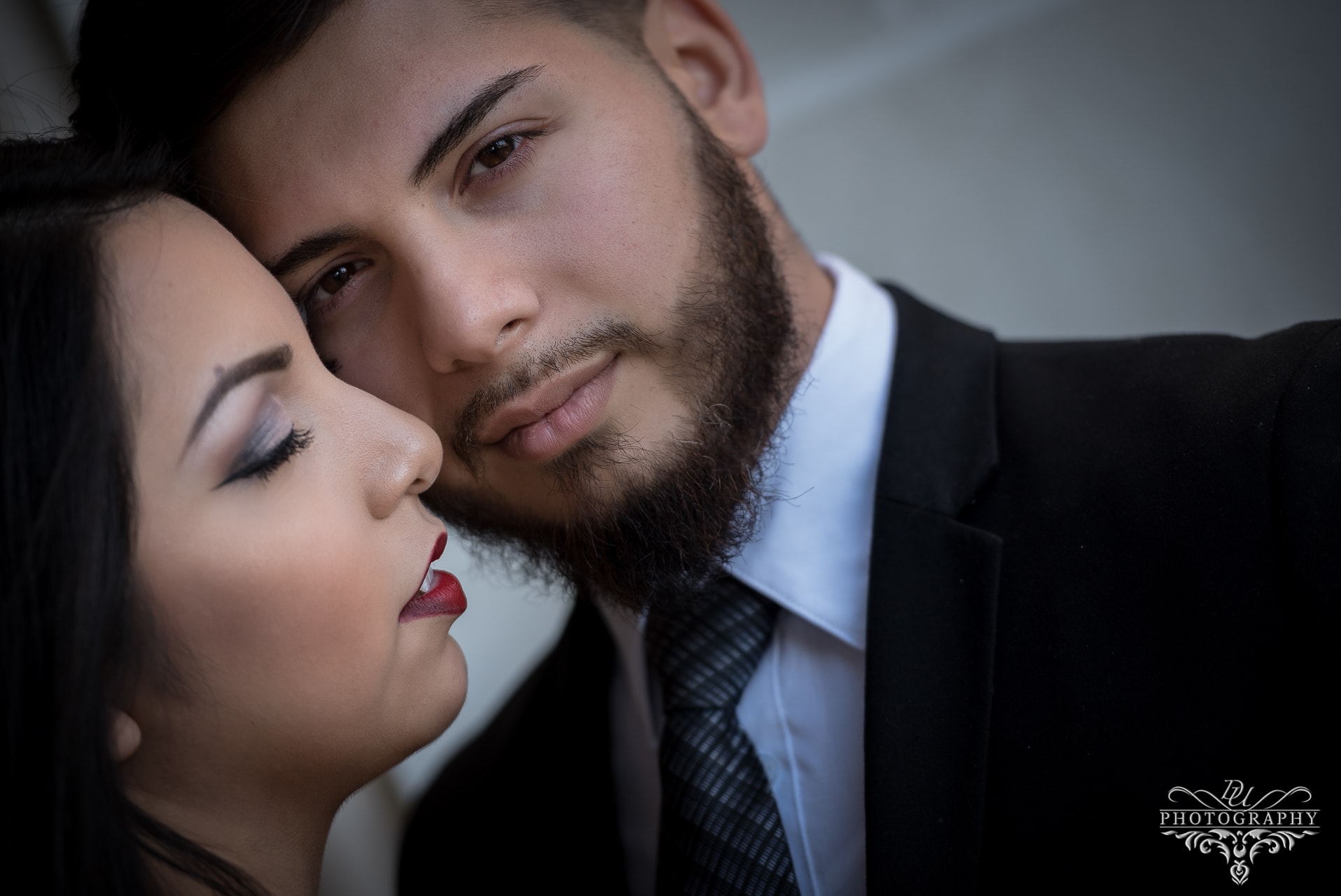 Afternoon-Engagement-Session-at-Hoboken-Lackawanna-station-4