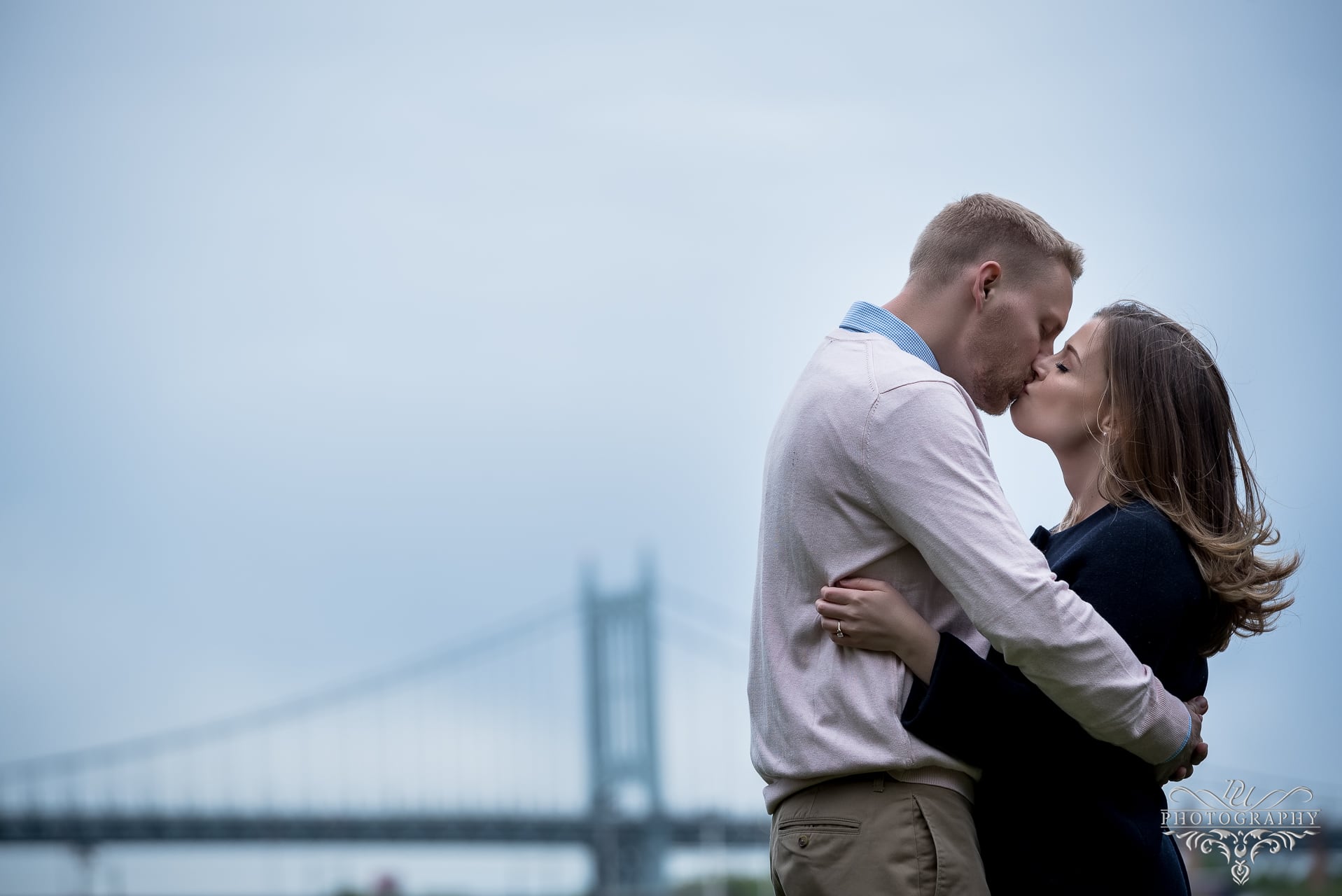 Engagement-Session-at-Carl-Schurz-Park-New-York-City-11