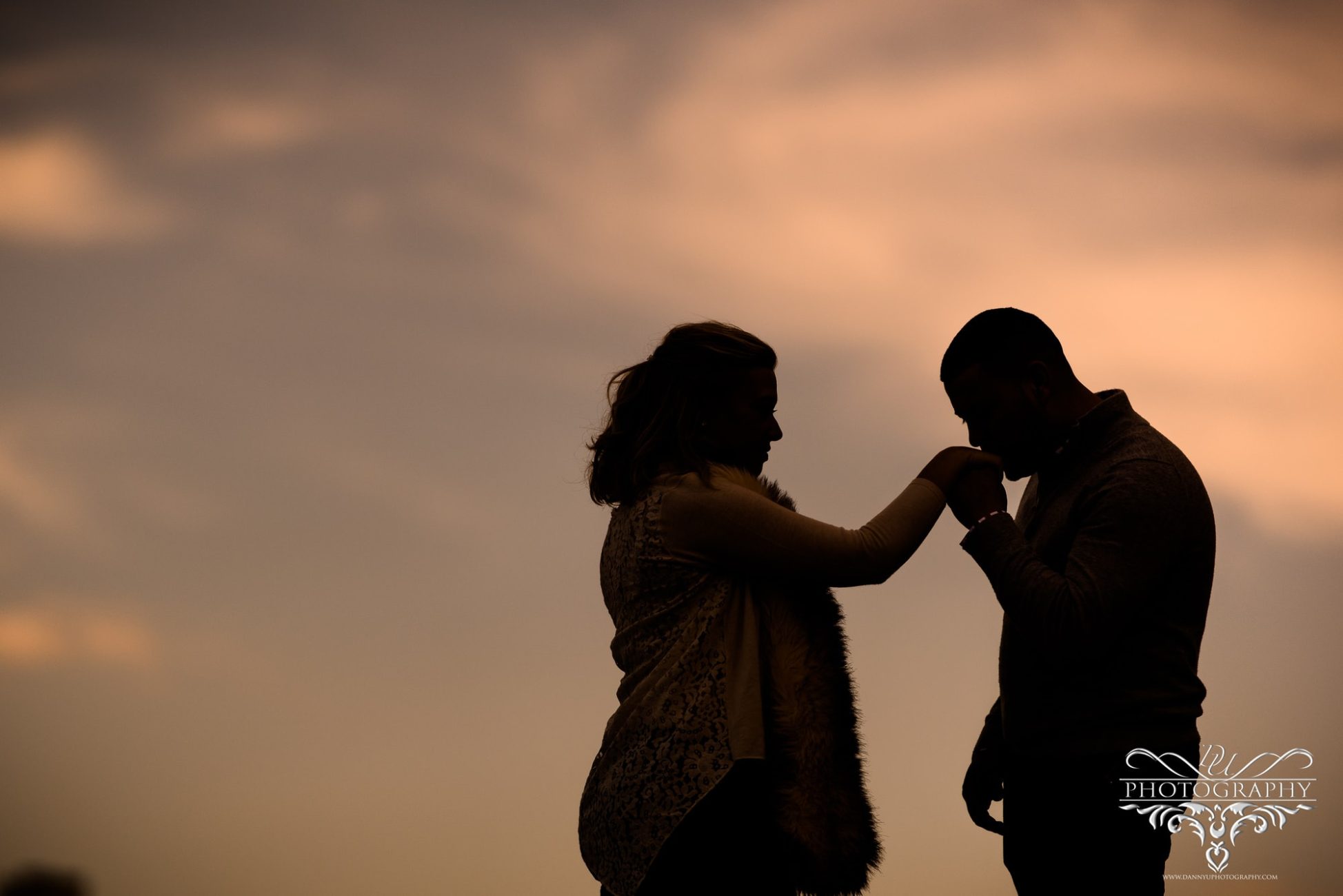 Engagement-Sessions-in-The-Fall-in-Hoboken-NJ-5