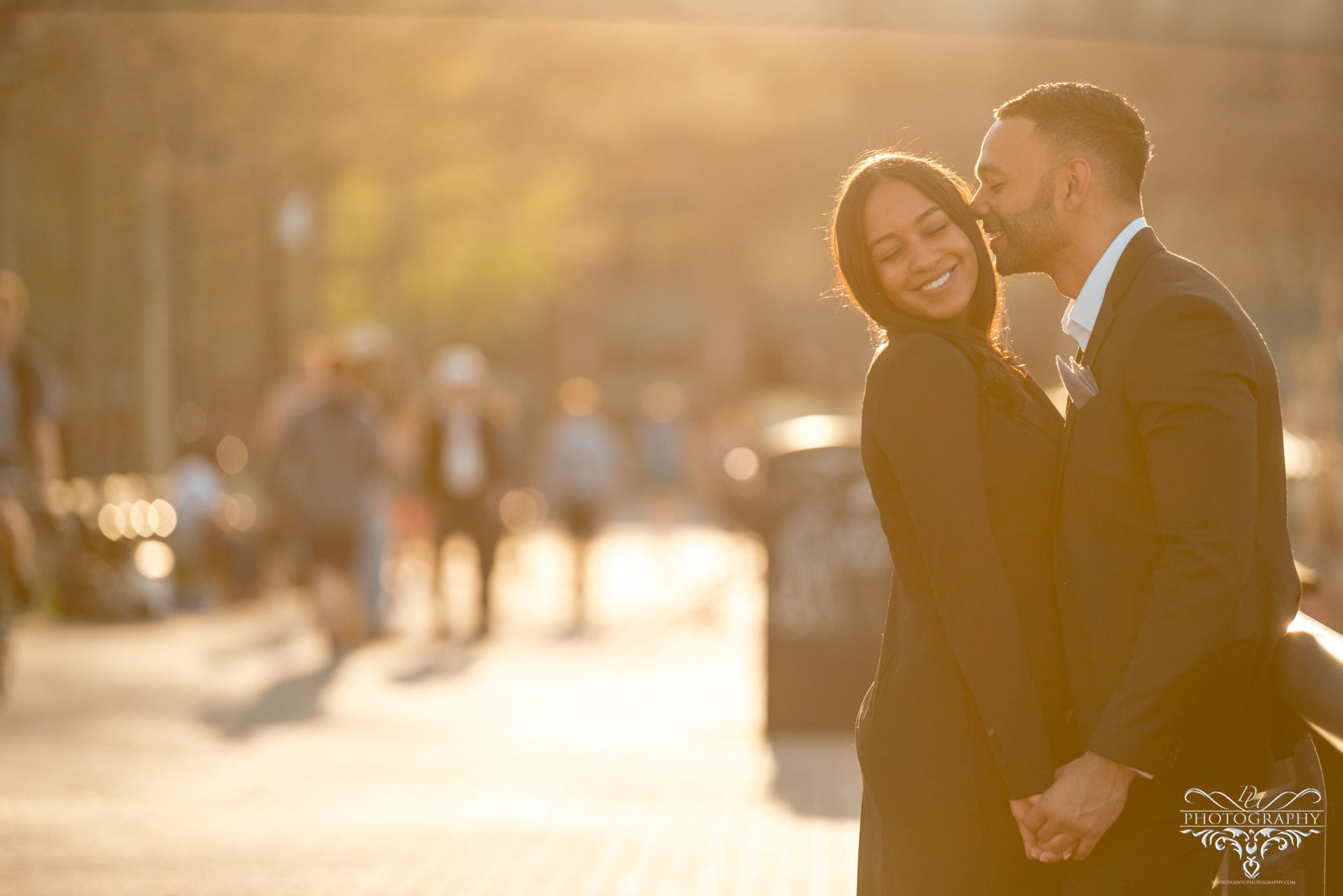 Hoboken-Engagement-Photos-Showing-New-York-Skyline-3